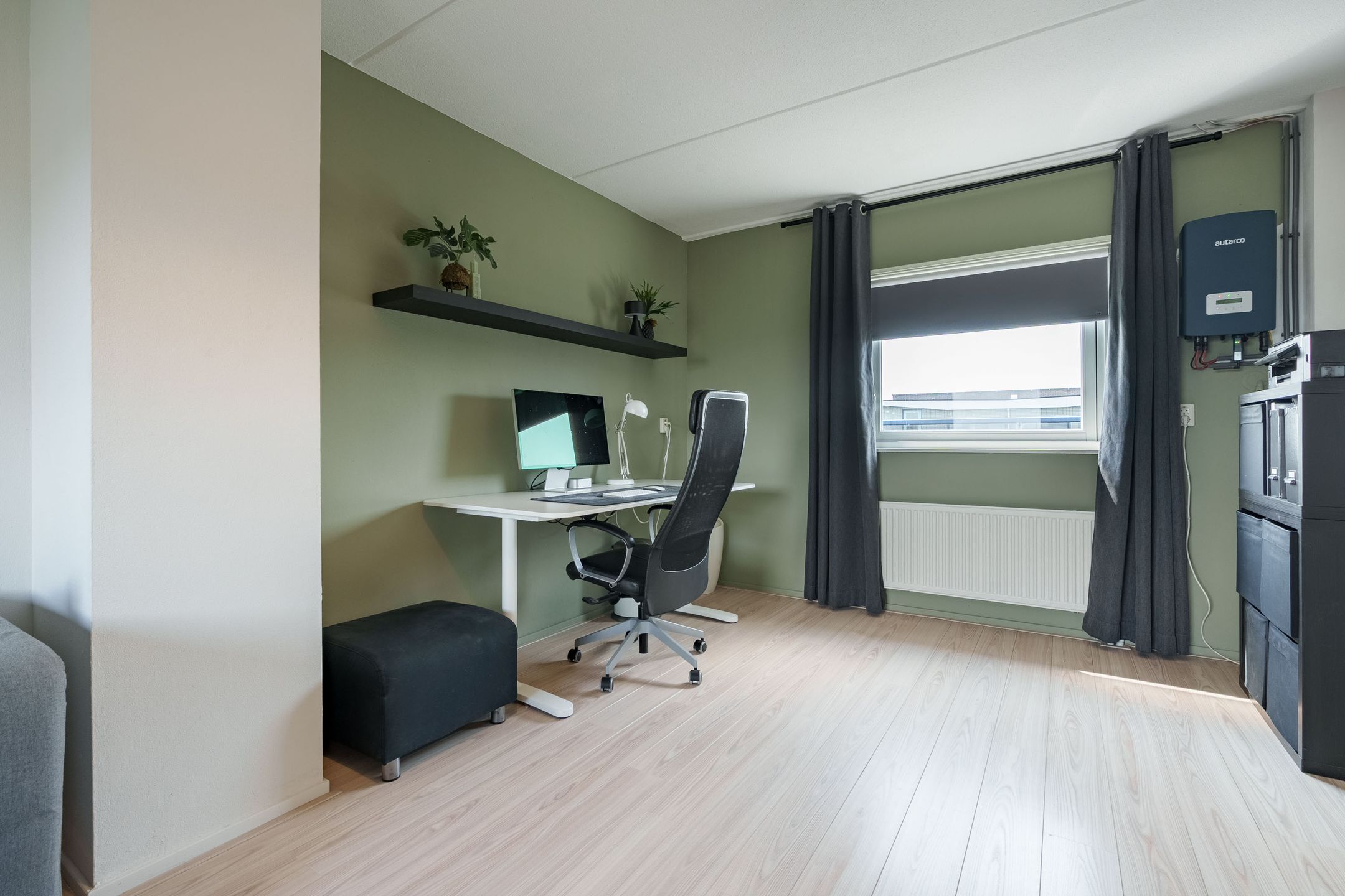 Photo 24 of Gerard Walschaphove 23