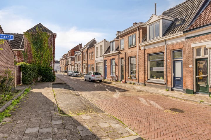 Foto 4 van Van Ittersumstraat 30