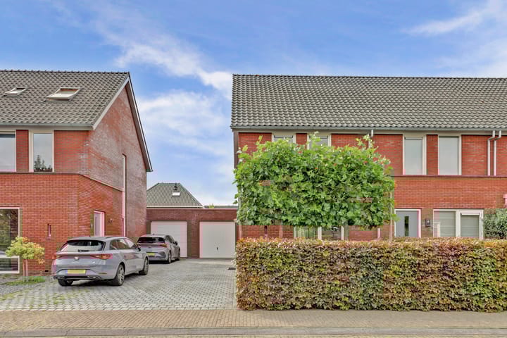 Foto 3 van Hoefbladstraat 64