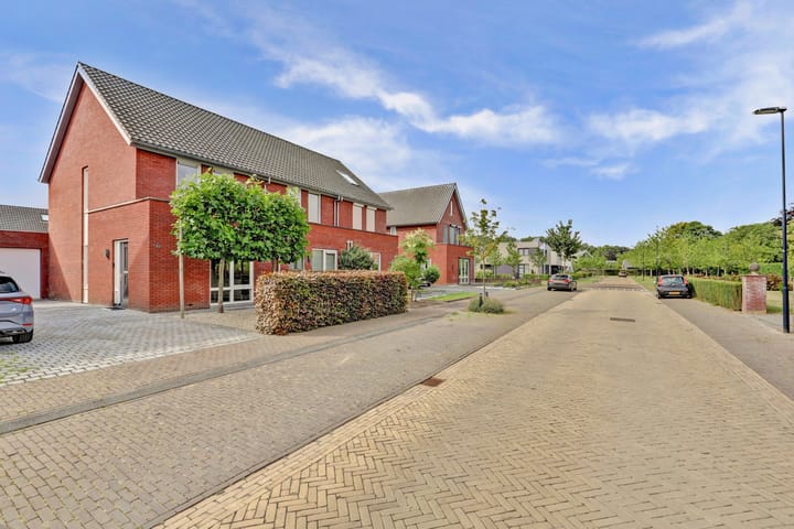 Foto 4 van Hoefbladstraat 64