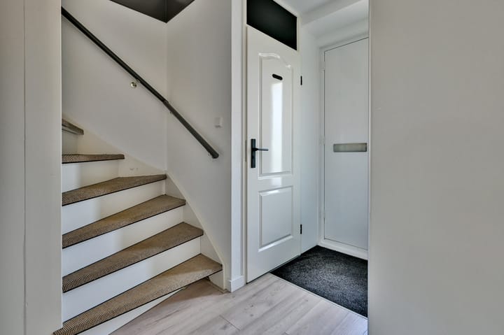 Photo 5 of Zwaluwenveld 40