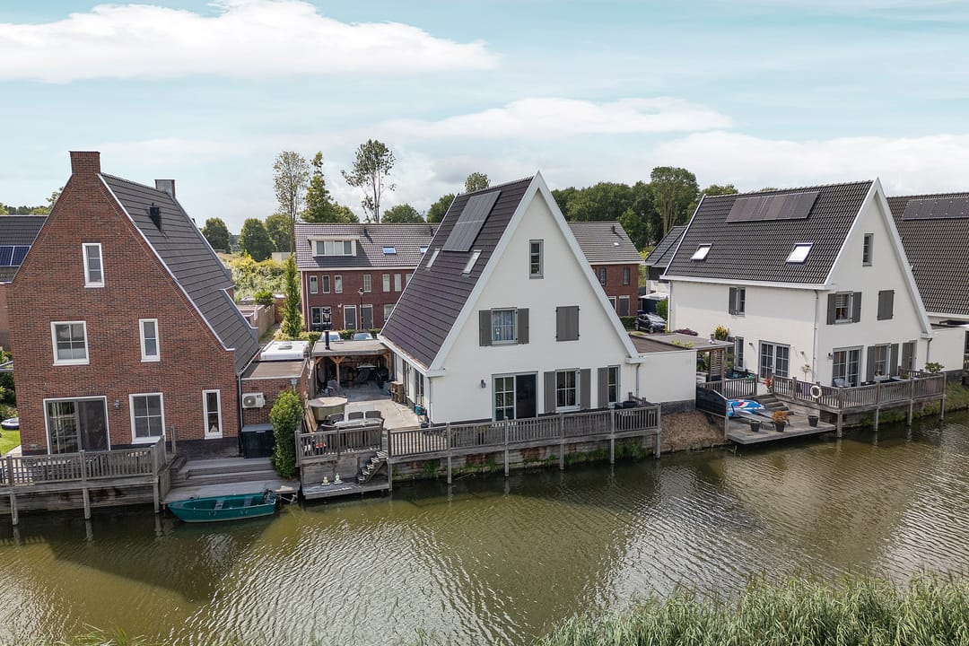 Foto 1 van Frits Zernikestraat 26