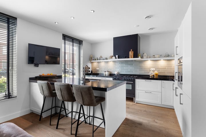 Foto 3 van Frits Zernikestraat 26