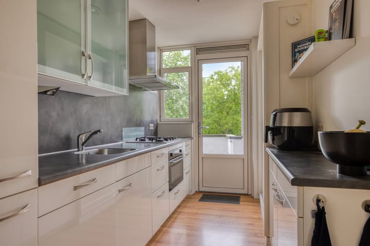 Foto 9 van Herman Boerhaavelaan 114