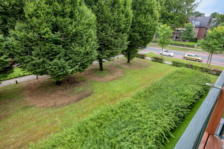 Foto 15 van Herman Boerhaavelaan 114