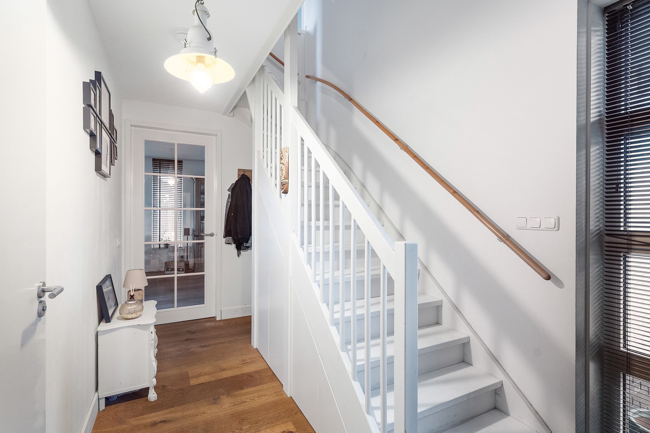 Foto 33 van Frits Zernikestraat 26