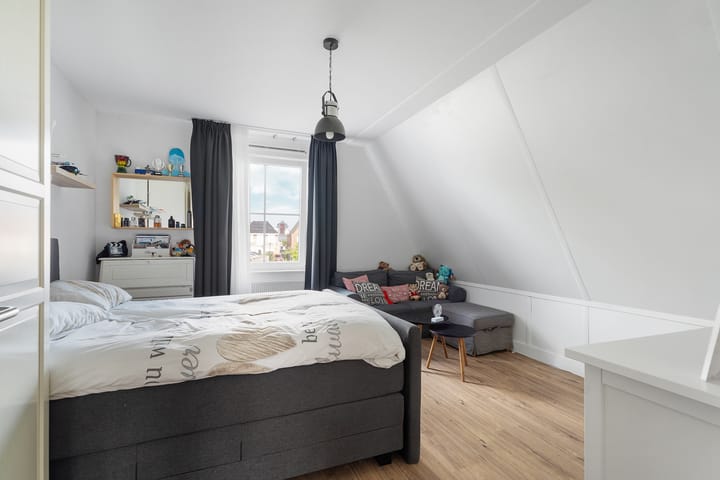 Foto 41 van Frits Zernikestraat 26