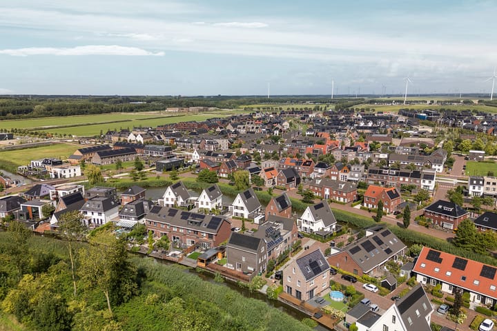 Foto 77 van Frits Zernikestraat 26