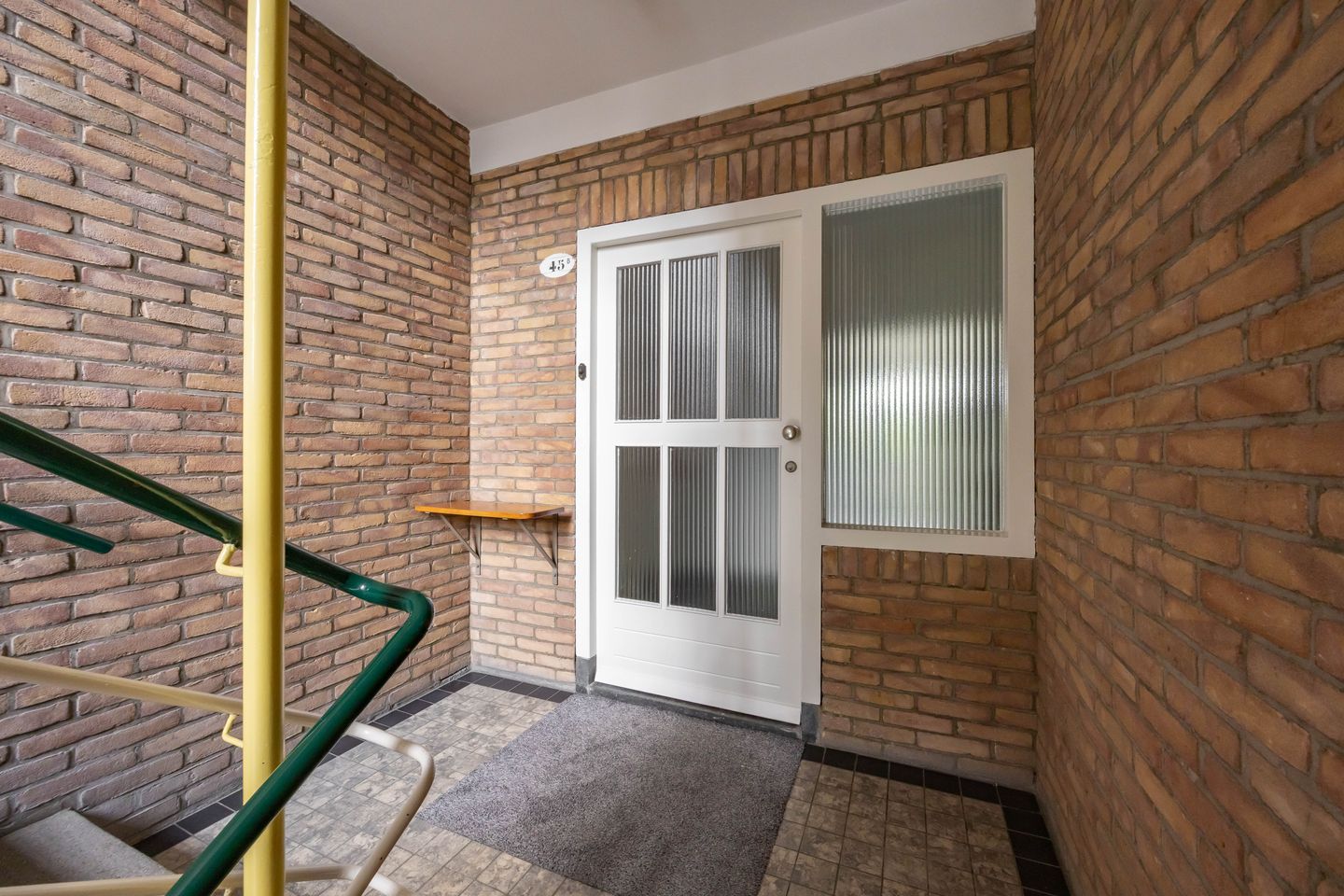 Foto 5 van Ubbo Emmiussingel 45-B