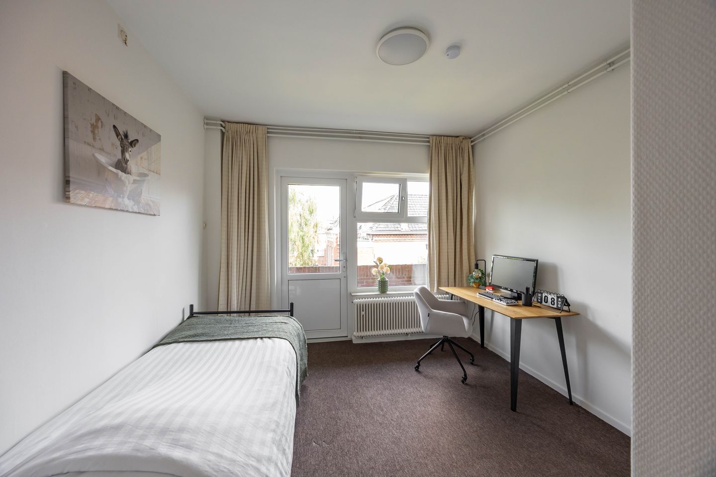 Foto 20 van Ubbo Emmiussingel 45-B