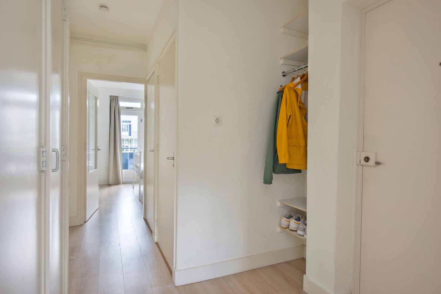 Foto 4 van Burgemeester Weertsstraat 3-2