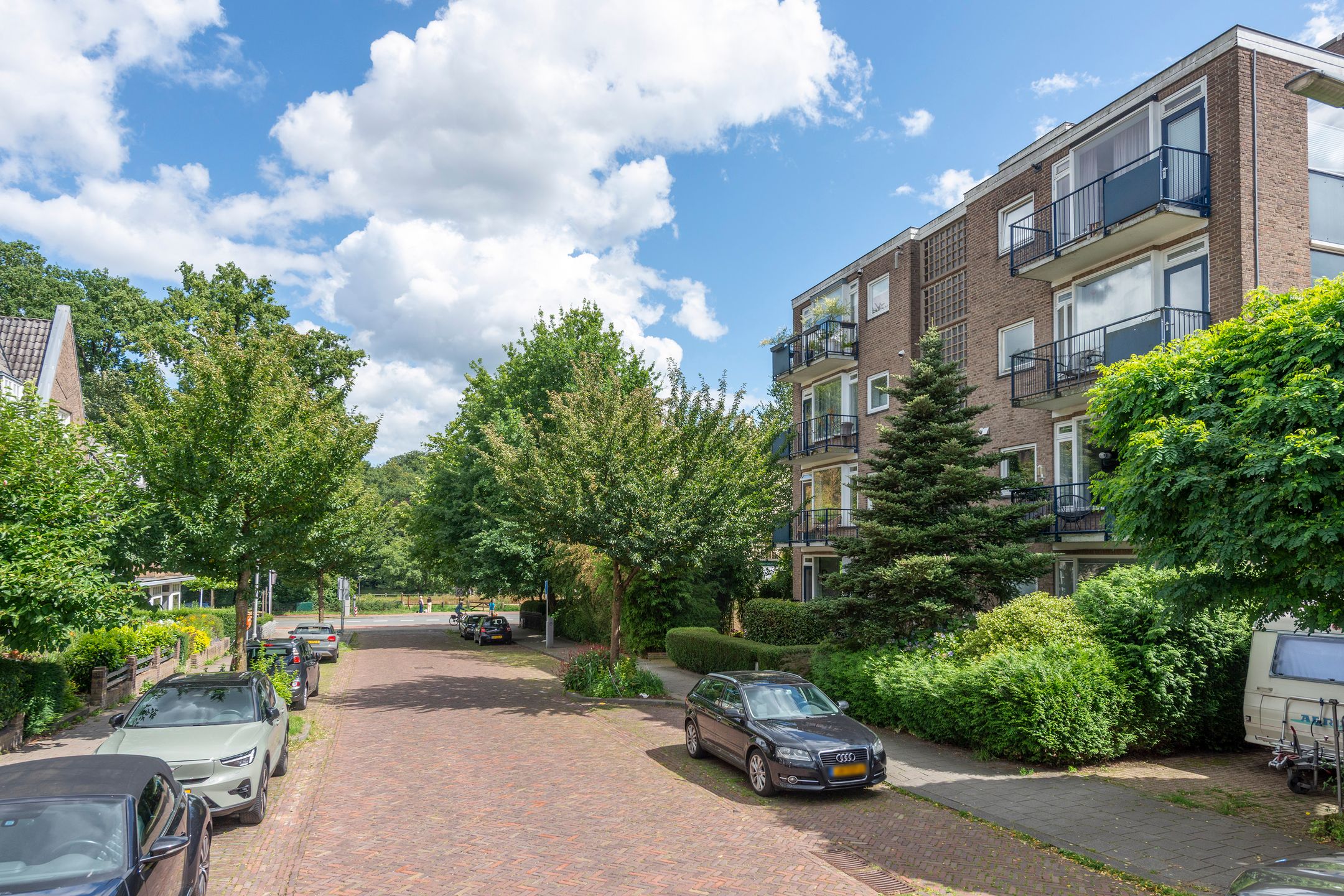 Foto 24 van Burgemeester Weertsstraat 3-2