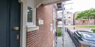 View 360° photos