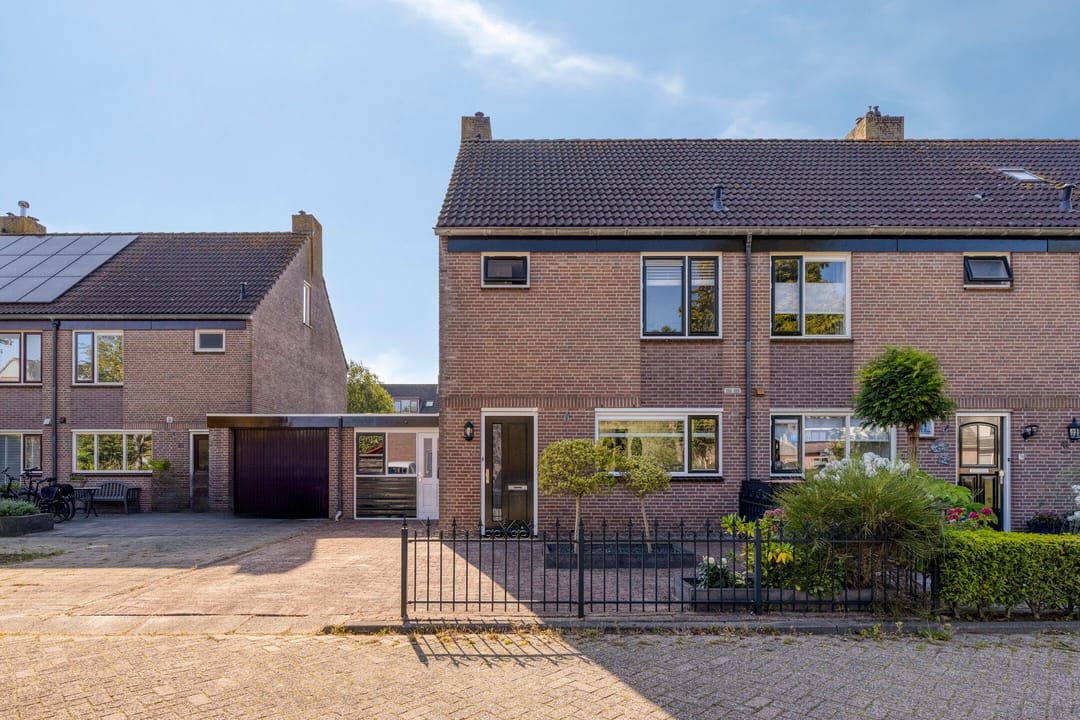 Foto 2 van Tjadenweg 37