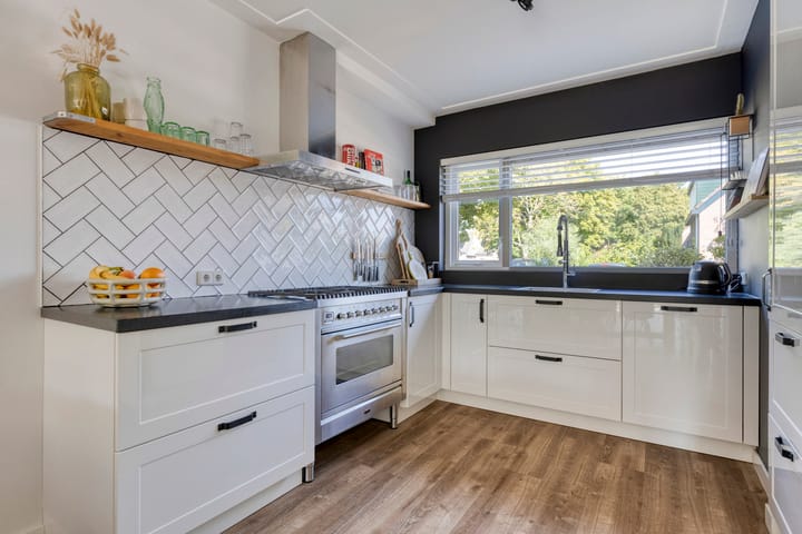 Foto 13 van Tjadenweg 37