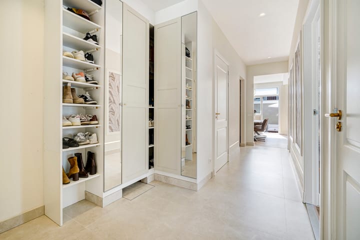 Photo 12 of Rozenstraat 7