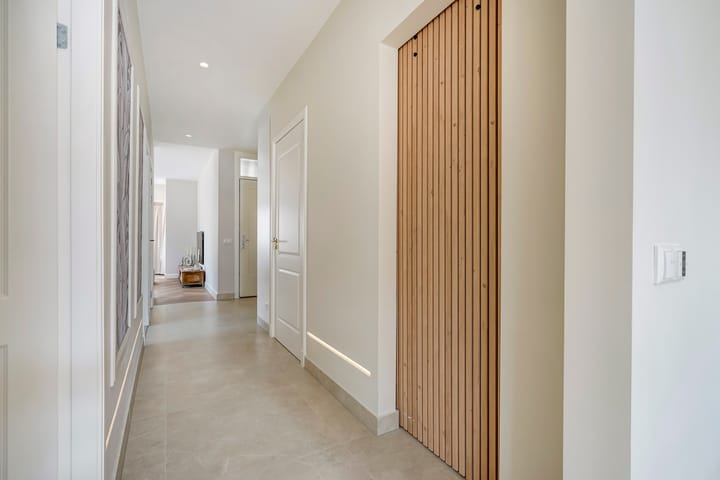 Photo 18 of Rozenstraat 7