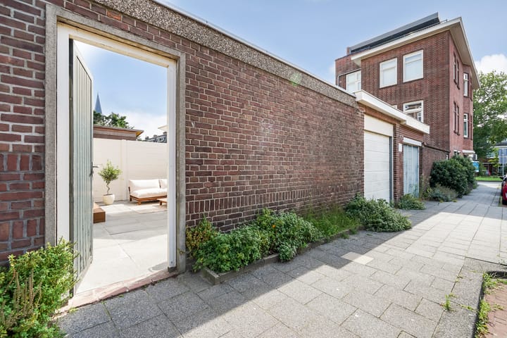 Photo 31 of Rozenstraat 7