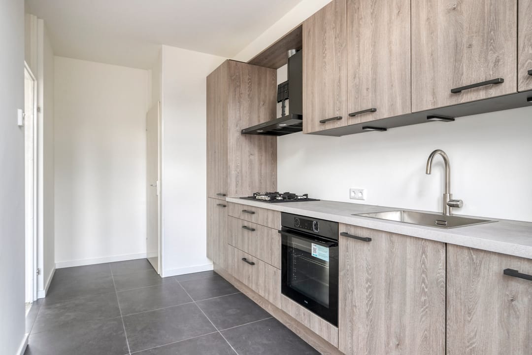 Photo 13 of Liniestraat 95