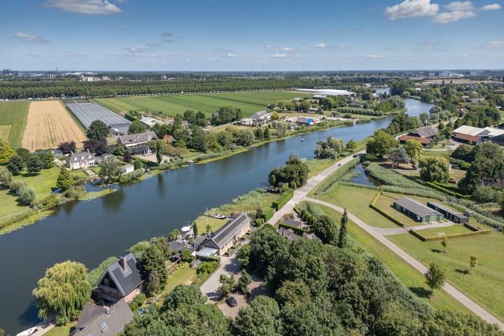 Photo 54 of Achterambachtseweg 9