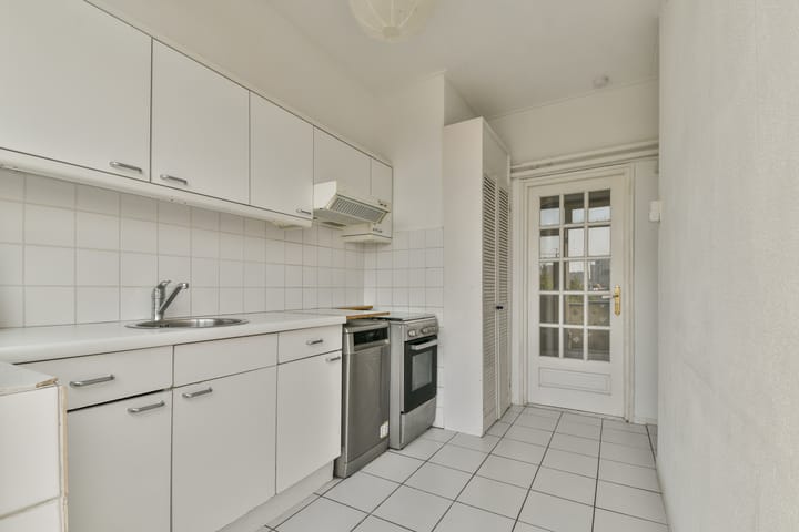 Foto 4 van Oostplein 145