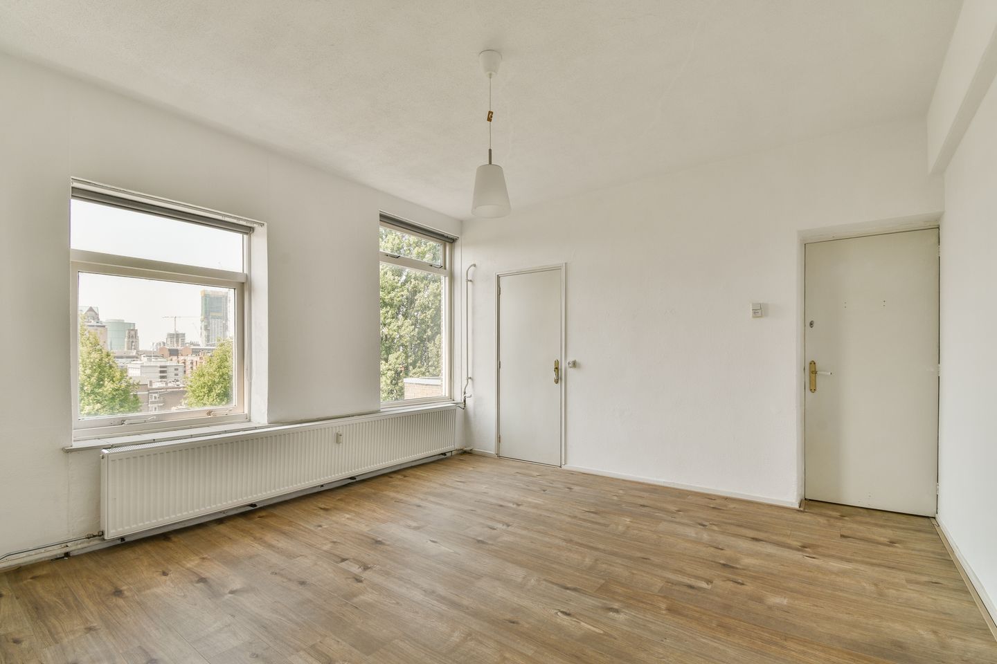 Foto 19 van Oostplein 145