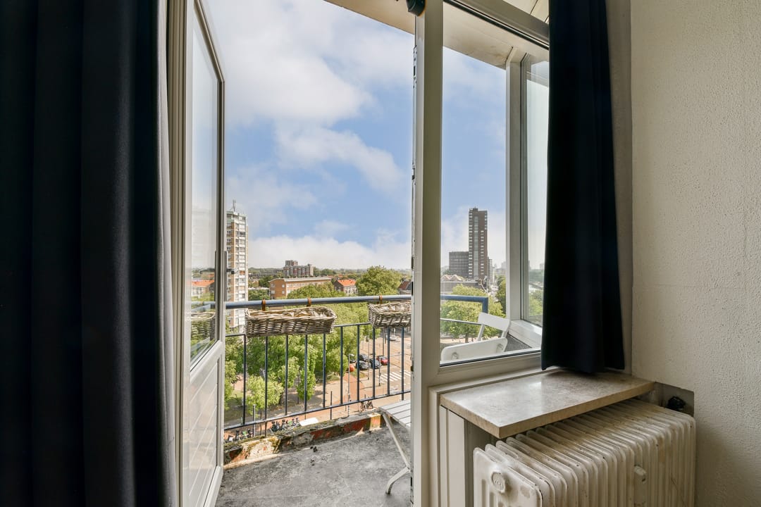 Foto 23 van Oostplein 145