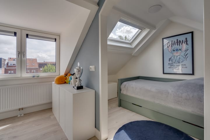 Foto 23 van Brederodestraat 46