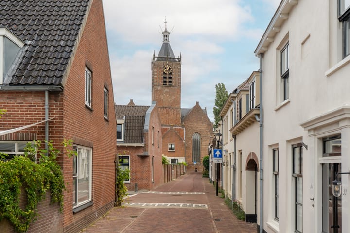 Foto 34 van Brederodestraat 46