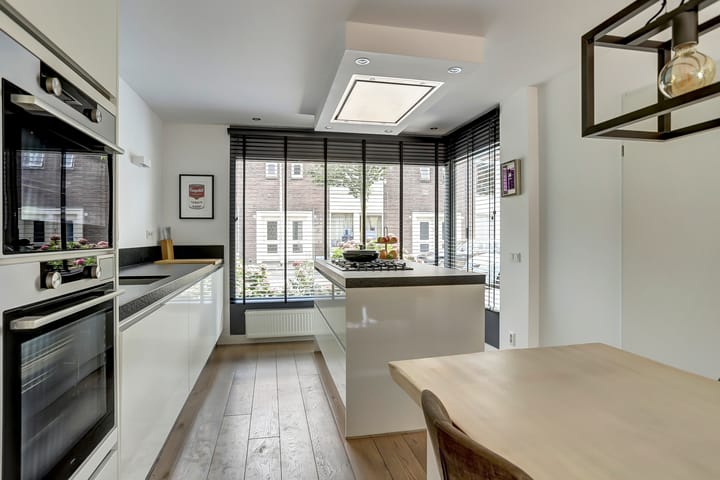 Foto 3 van Minister van Sonstraat 31