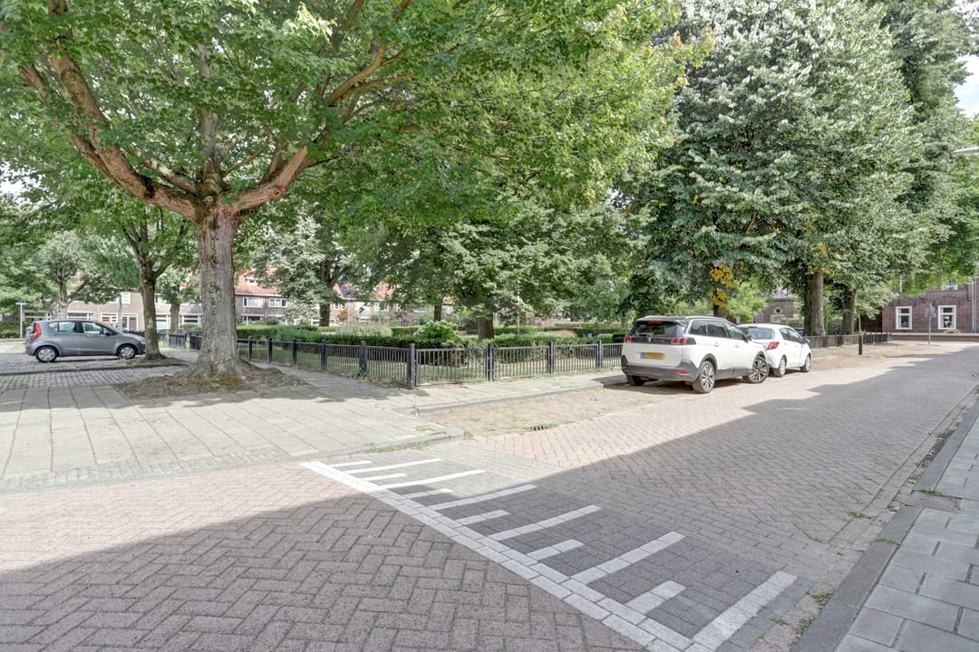 Foto 38 van Minister van Sonstraat 31