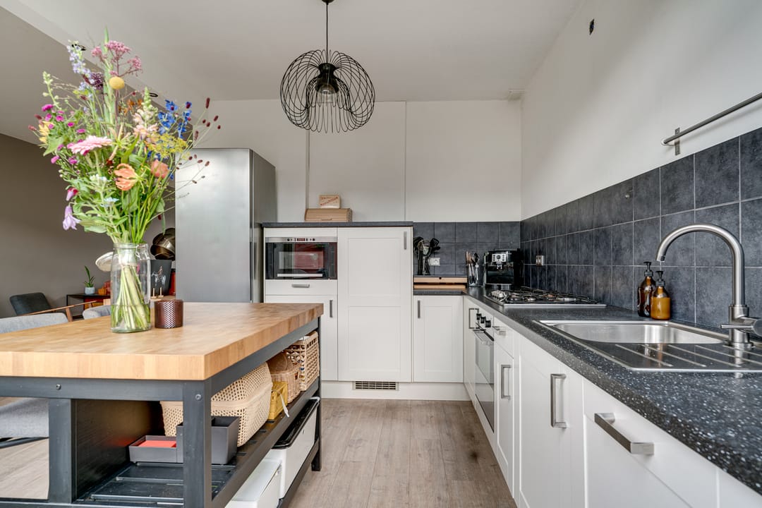 Foto 13 van Bizetstraat 12