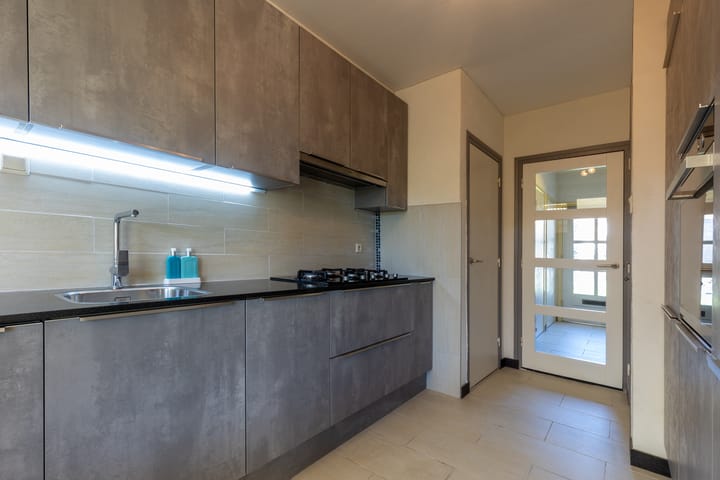 Foto 7 van Sterstraat 4