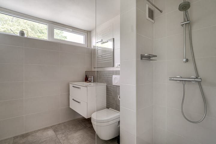 Foto 34 van Bizetstraat 12