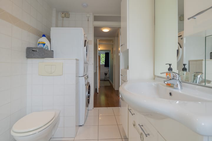 Foto 16 van Jan van Walréstraat 10