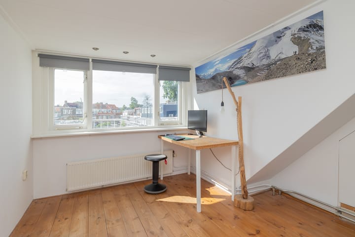 Foto 24 van Jan van Walréstraat 10