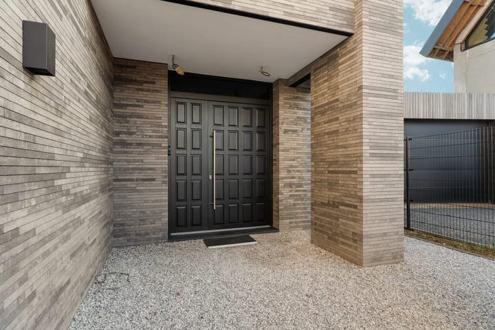 Photo 6 of Fritz Langstraat 5