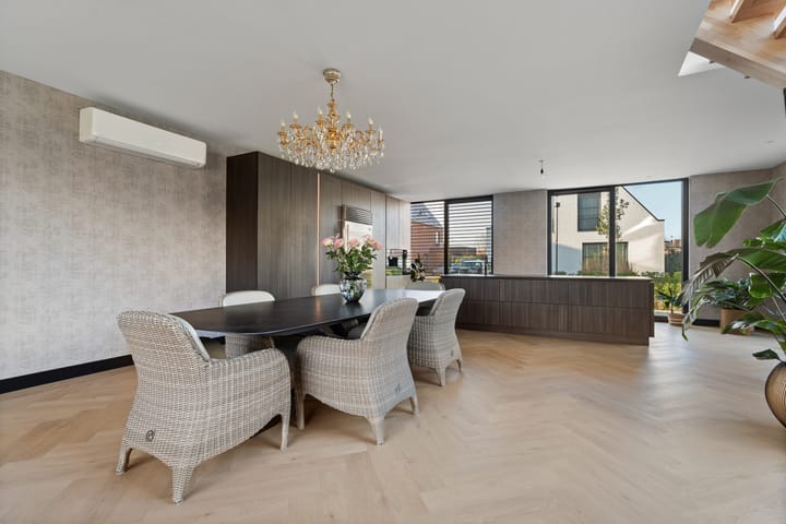 Photo 15 of Fritz Langstraat 5