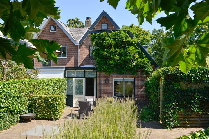 Foto 25 van Jac. van Looylaan 10