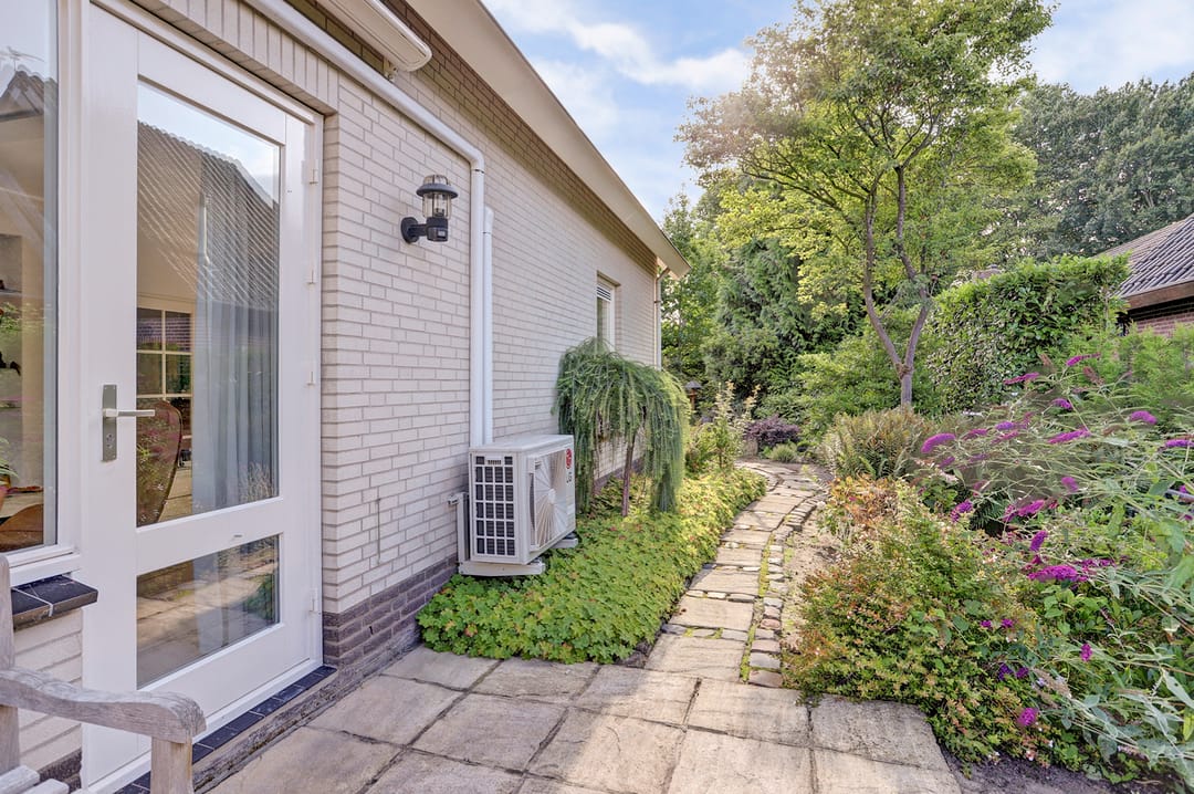 Foto 22 van Wethouder Viveenstraat 2