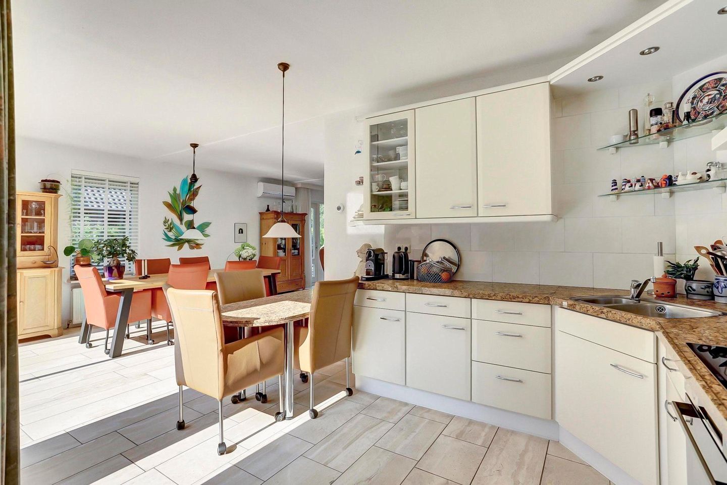 Foto 19 van Wethouder Viveenstraat 2