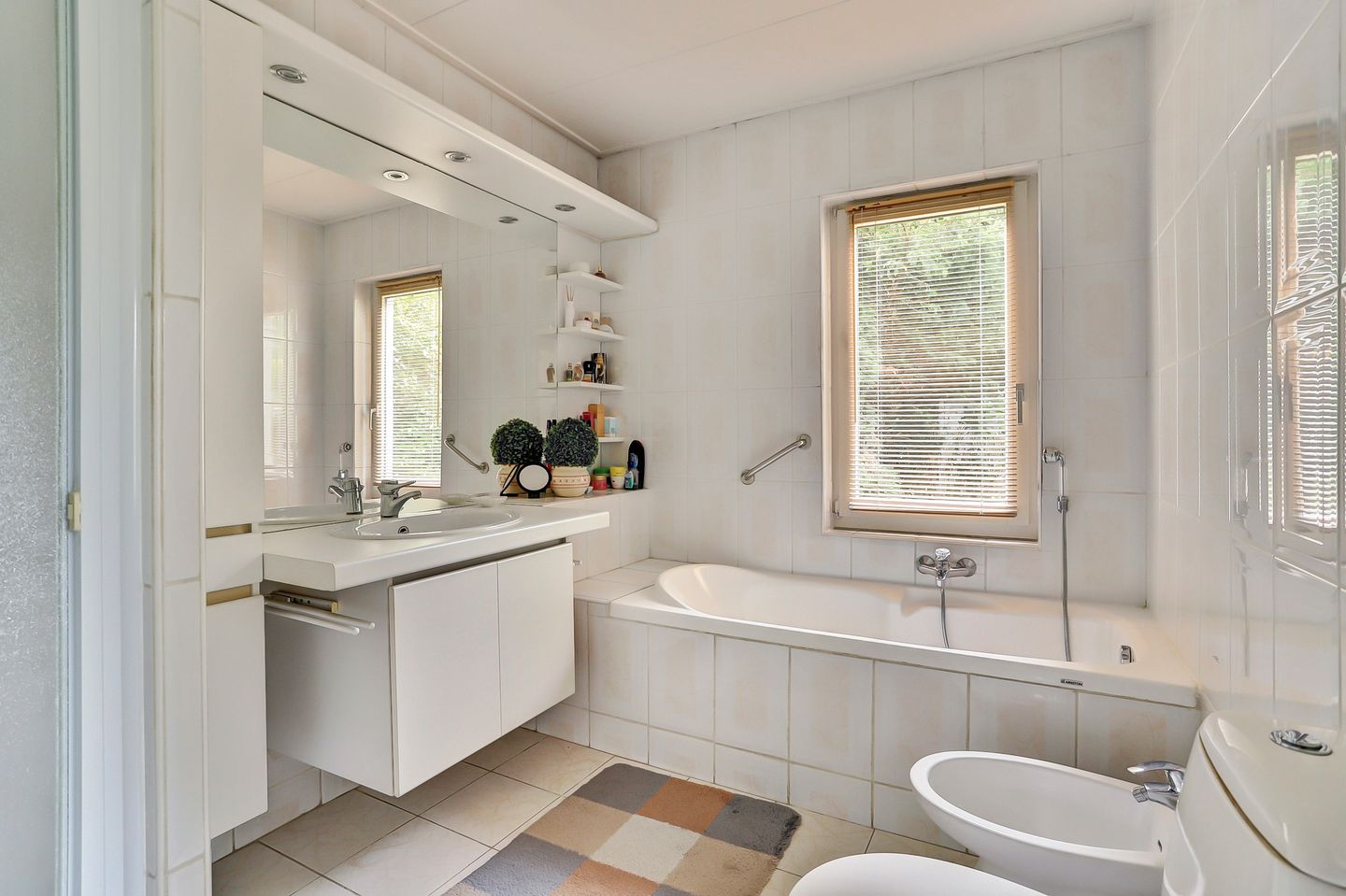 Foto 25 van Wethouder Viveenstraat 2