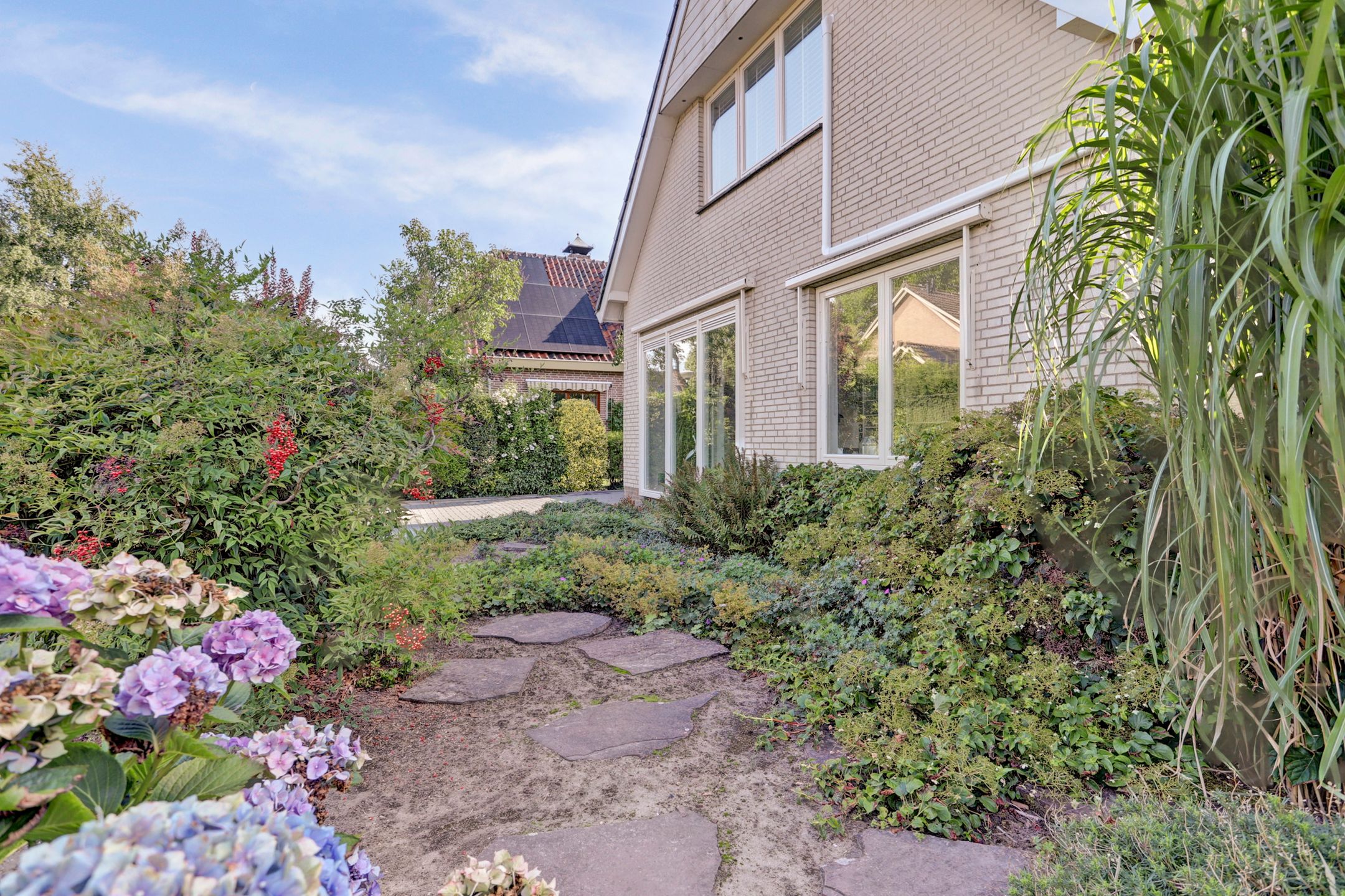 Foto 51 van Wethouder Viveenstraat 2