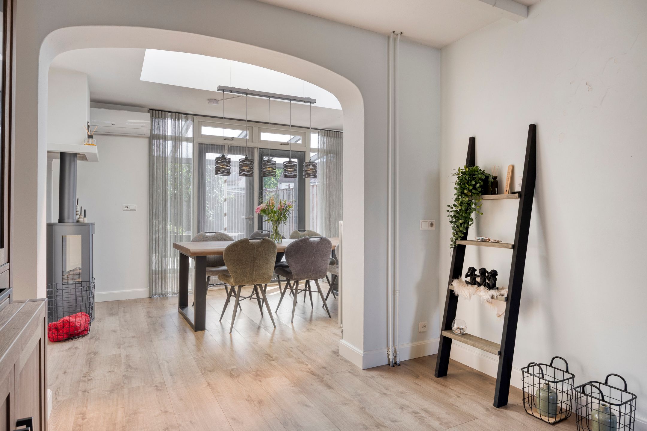 Photo 9 of Hunzestraat 120