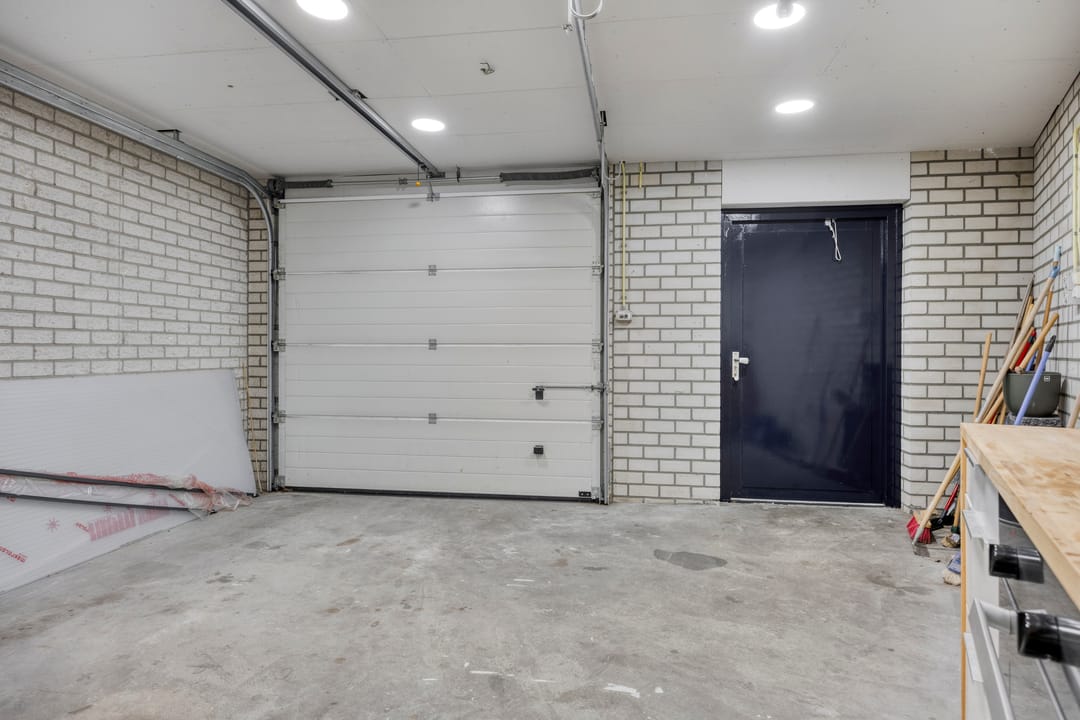 Photo 17 of Hunzestraat 120