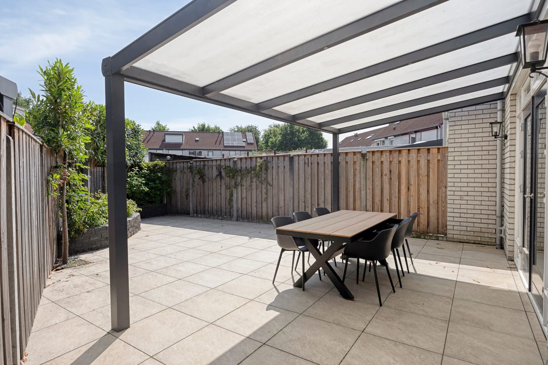 Photo 32 of Hunzestraat 120