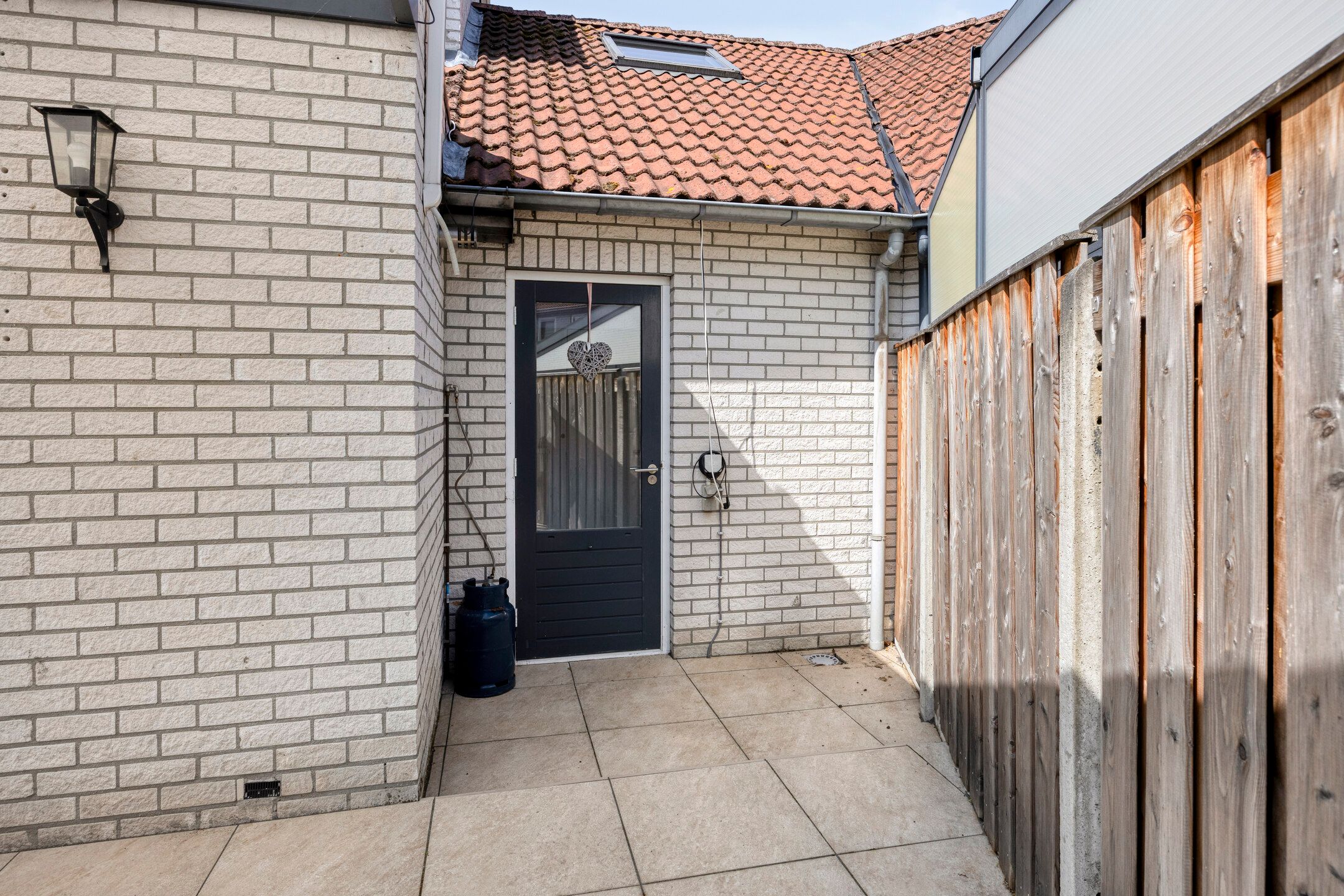 Photo 33 of Hunzestraat 120