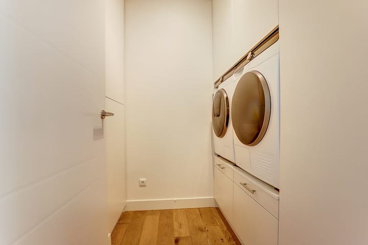 Foto 53 van Ruys de Beerenbrouckstraat 112