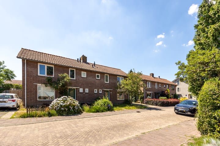 Foto 32 van Koningin Beatrixlaan 7