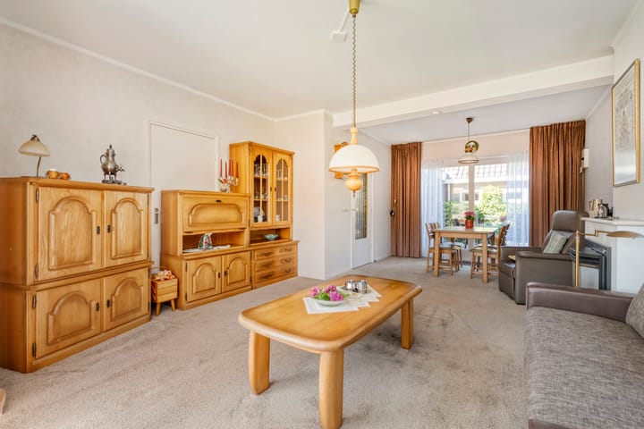 Photo 12 of Molendijk 27